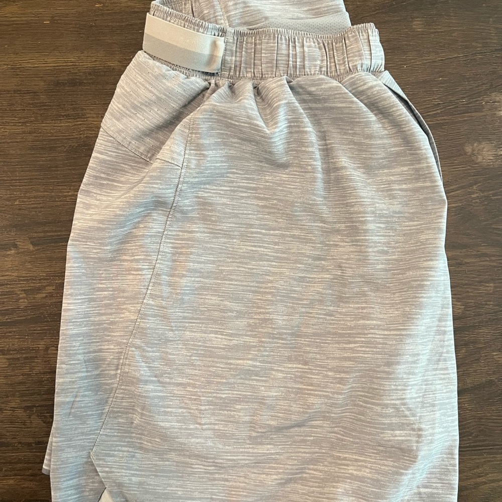 Lululemon Light Grey Running/Yoga Shorts (Small)